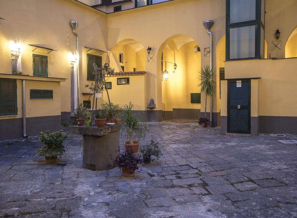 Napul'E Apartament Naples Exterior photo